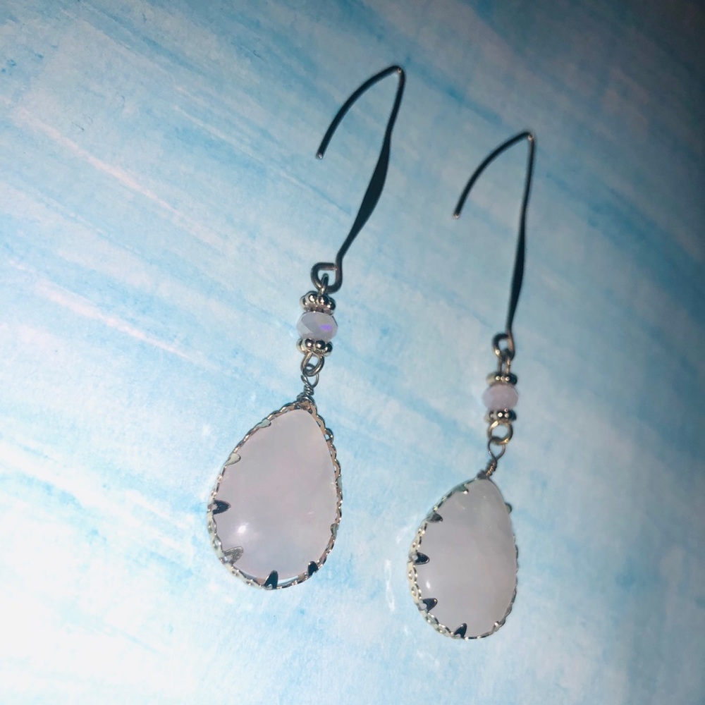 Light pink and gold earrings